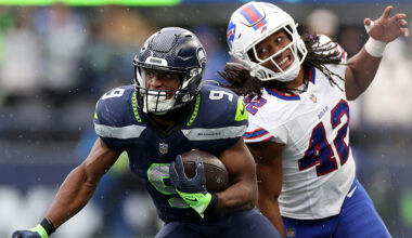 Seattle Seahawks Kenneth Walker III...