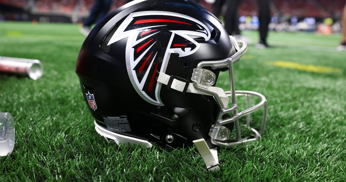 Falcons sign linebacker, release wide receiver