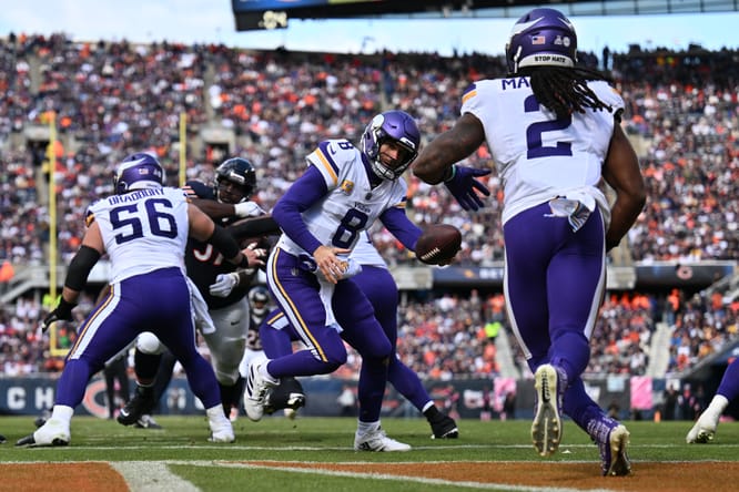 NFL: Minnesota Vikings at Chicago Bears