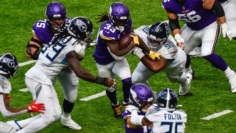 NFL: Tennessee Titans at Minnesota Vikings