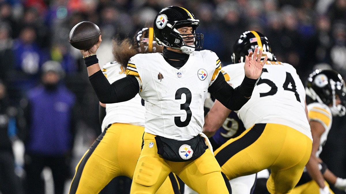 Pittsburgh Steelers quarterback Russell Wilson (3) passes in the second quarter against the Baltimore Ravens in an AFC wild card game at M&T Bank Stadium.