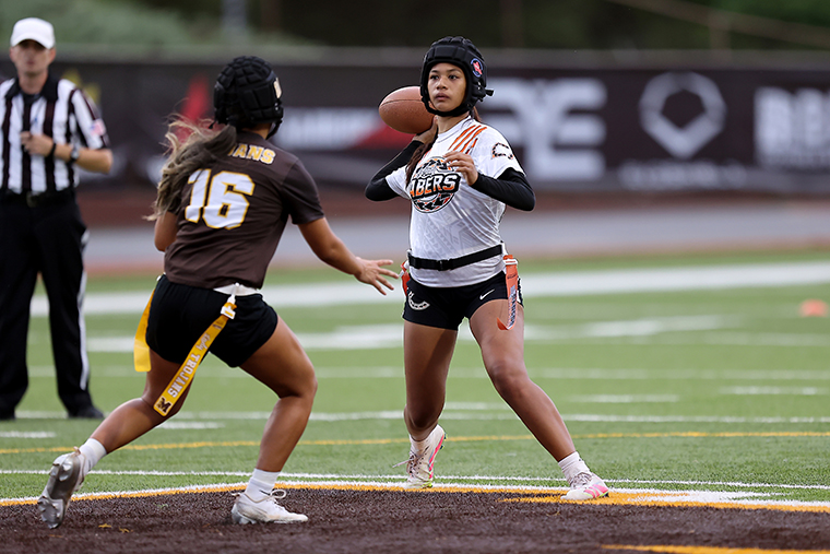 Campbell beats Mililani in flag football semifinals