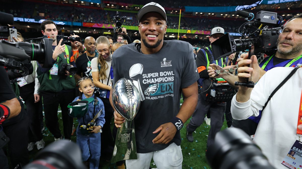 Saquon Barkley says 2024 Eagles are ‘top-5 team of all-time’ – NBC Sports Philadelphia