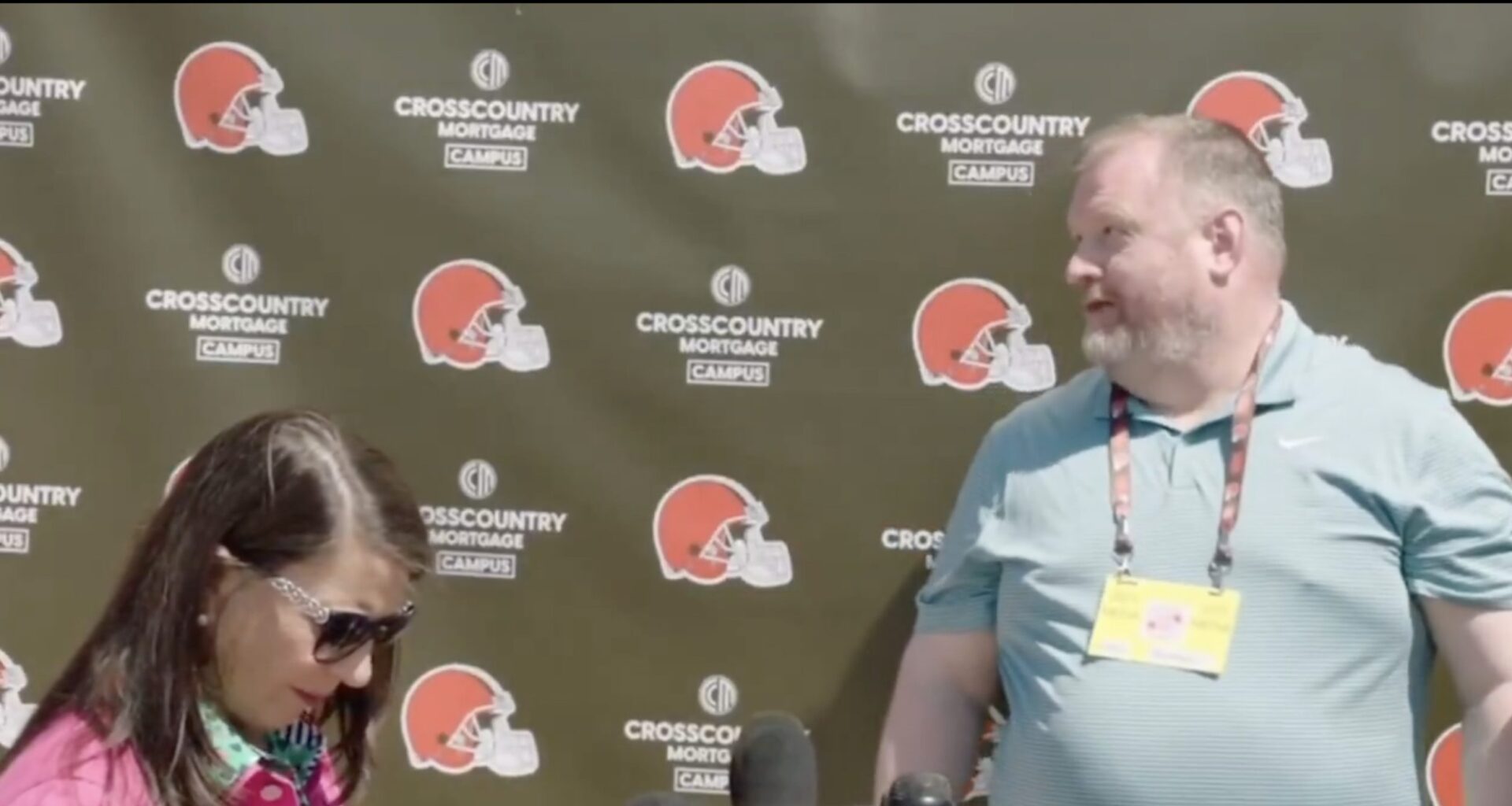 Browns reporter caught mocking Dillon Gabriel’s height