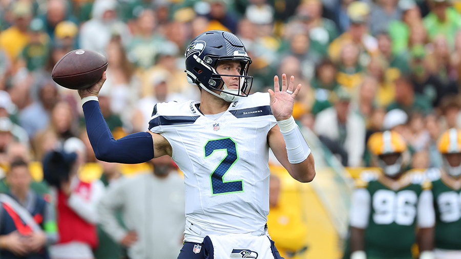 Seattle Seahawks Drew Lock Green Bay Packers 2023 preseason...
