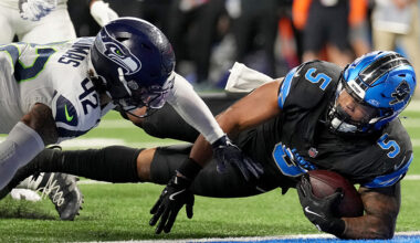 Seattle Seahawks linebacker Drake Thomas Detroit Lions 2024...