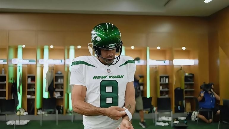 Aaron Rodgers Steelers Pickens