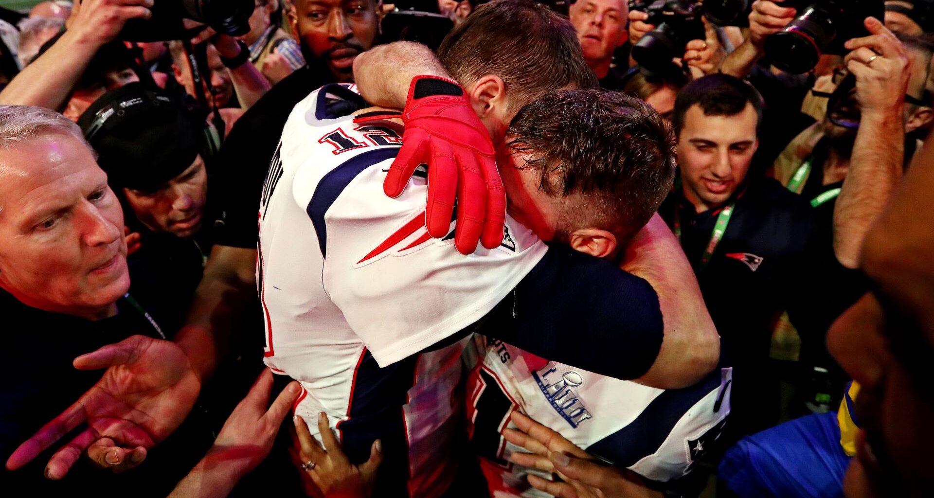 Tom Brady Reacts To Julian Edelman's Patriots Hall Of Fame Nod