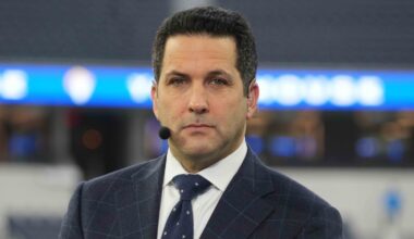 ESPN sent out notification for Adam Schefter Pope tweet