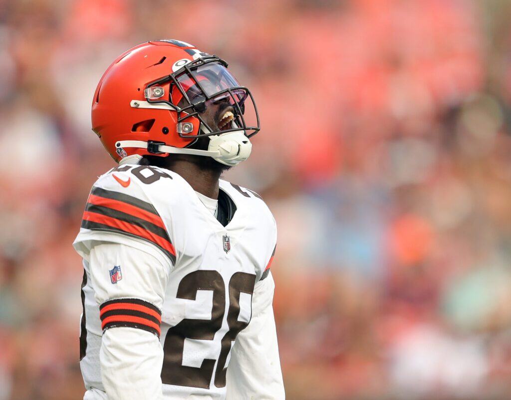 Browns Place LB Jeremiah Owusu-Koramoah On PUP List