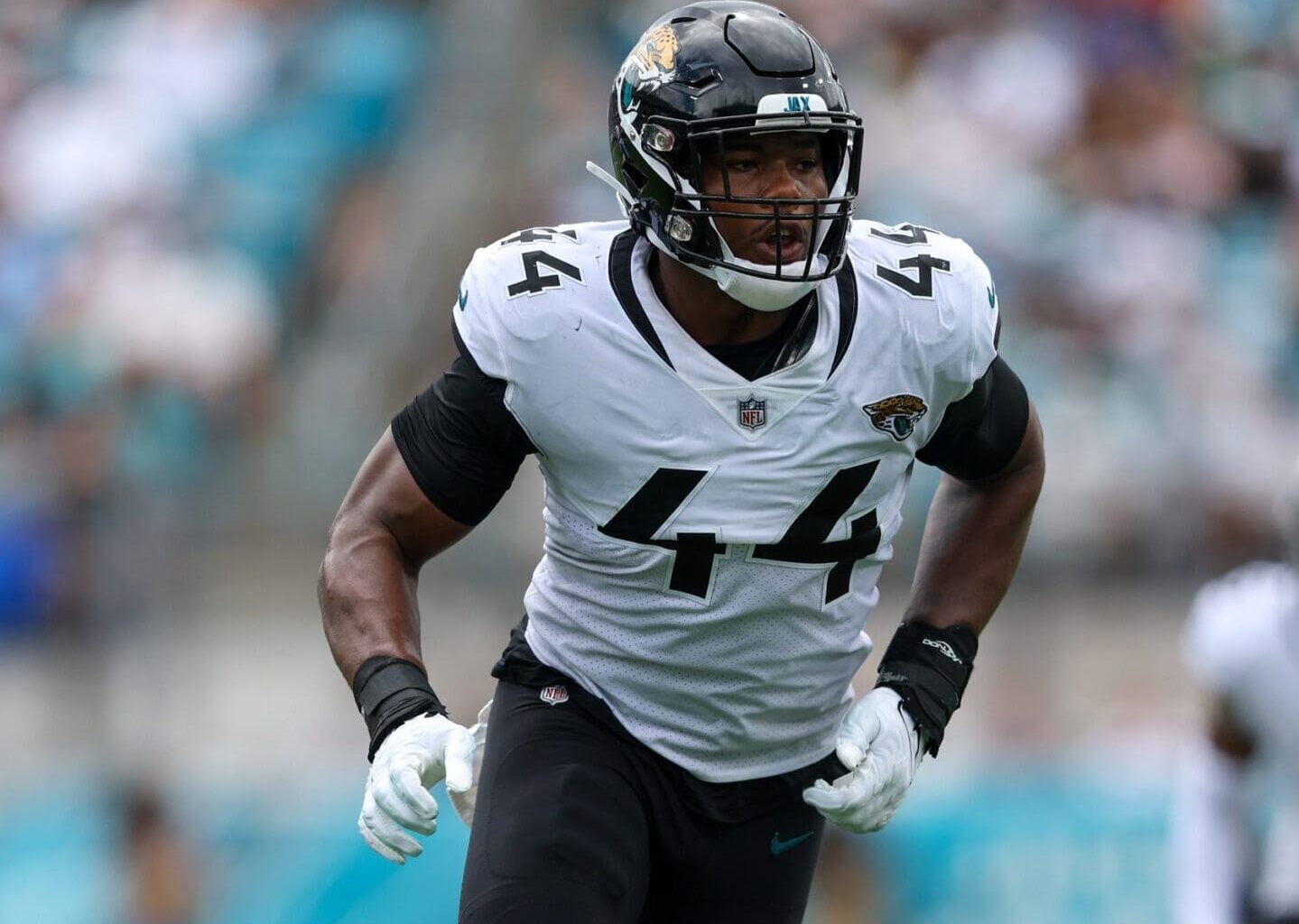 AFC Notes: Oluwafemi Oladejo, Travon Walker, Jaguars, Texans, Titans