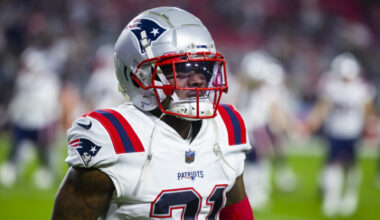 Commanders' Jonathan Jones, Trey Amos To Compete For Starting CB Role