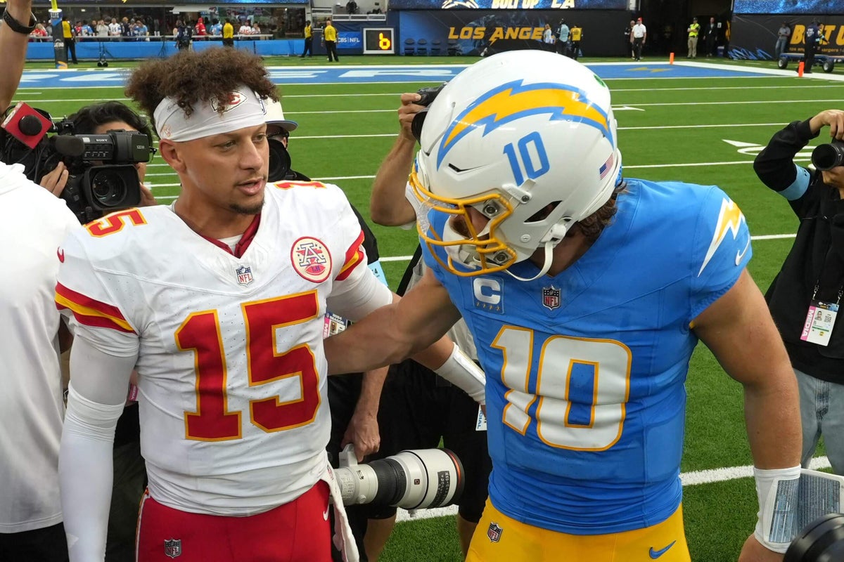 Chiefs the favorite to face the Chargers in Brazil, request Christmas Day spotlight