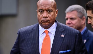 Chicago Bears president Kevin Warren is turning away from 2025 to start construction of a new stadium.