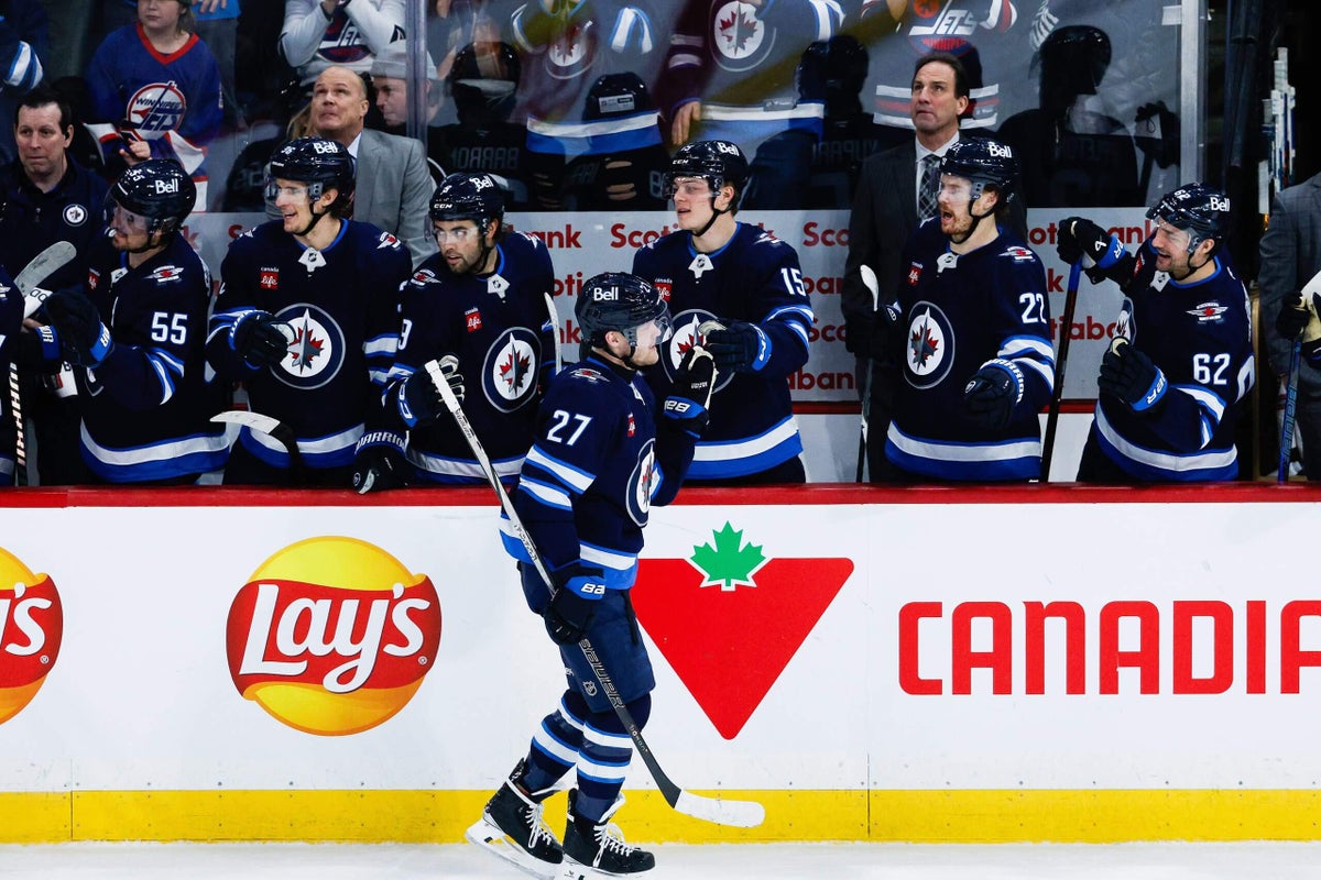 Keys to the Jets winning Game 6? Role players, a surprise return, and greasy goals