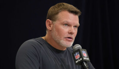 Colts Notes: Warren, Leonard, Carlies, Wohler