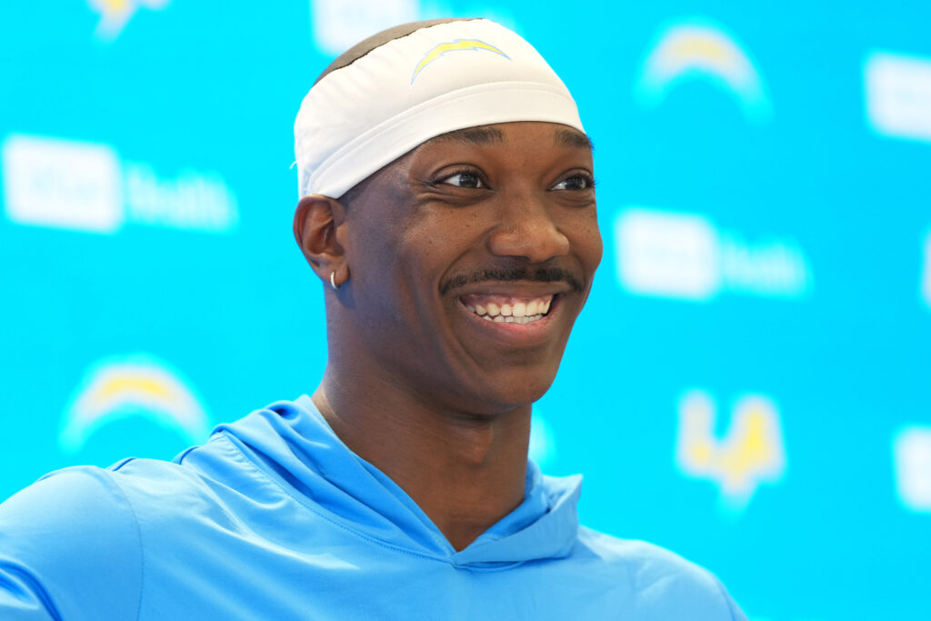 Chargers CB Cam Hart Out Until Minicamp After Shoulder Surgery