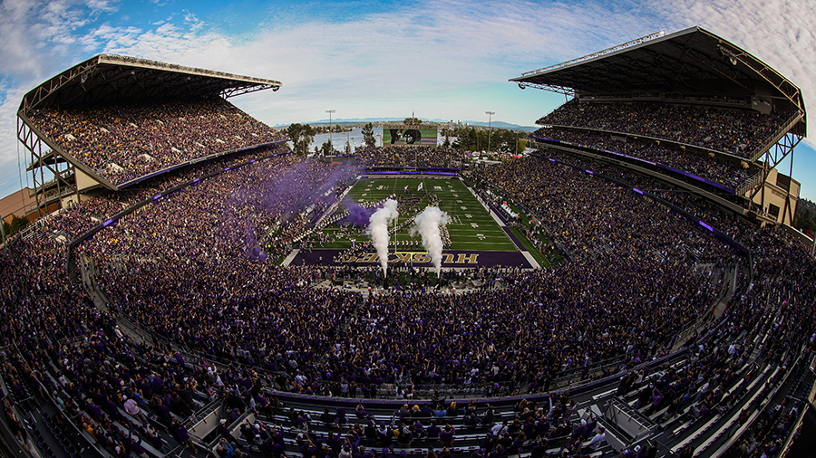 UW Huskies Husky Stadium 2024 Michigan game...