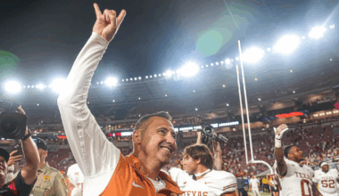 Steve Sarkisian, Brandon Harris