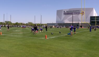 Vikings rookies hit the field for mini-camp in Eagan