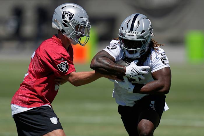 Jeanty practices for the first time as Raiders hope he's the answer to their rushing problems