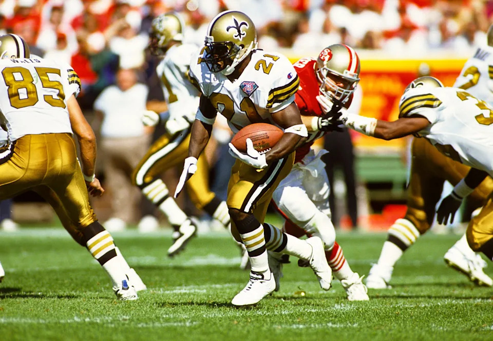 Sep 25, 1994; San Francisco, CA, USA; FILE PHOTO; New Orleans Saints running back Derek Brown (21) in action against the San Francisco 49ers at Candlestick Park. Mandatory Credit: Peter Brouillet-USA TODAY NETWORK