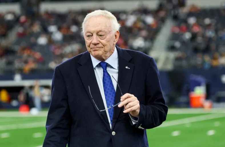 Jerry Jones, Dallas Cowboys
