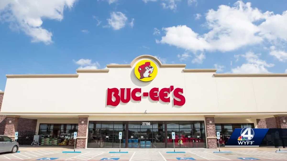 What's the latest on development of South Carolina's second Buc-ee's location?