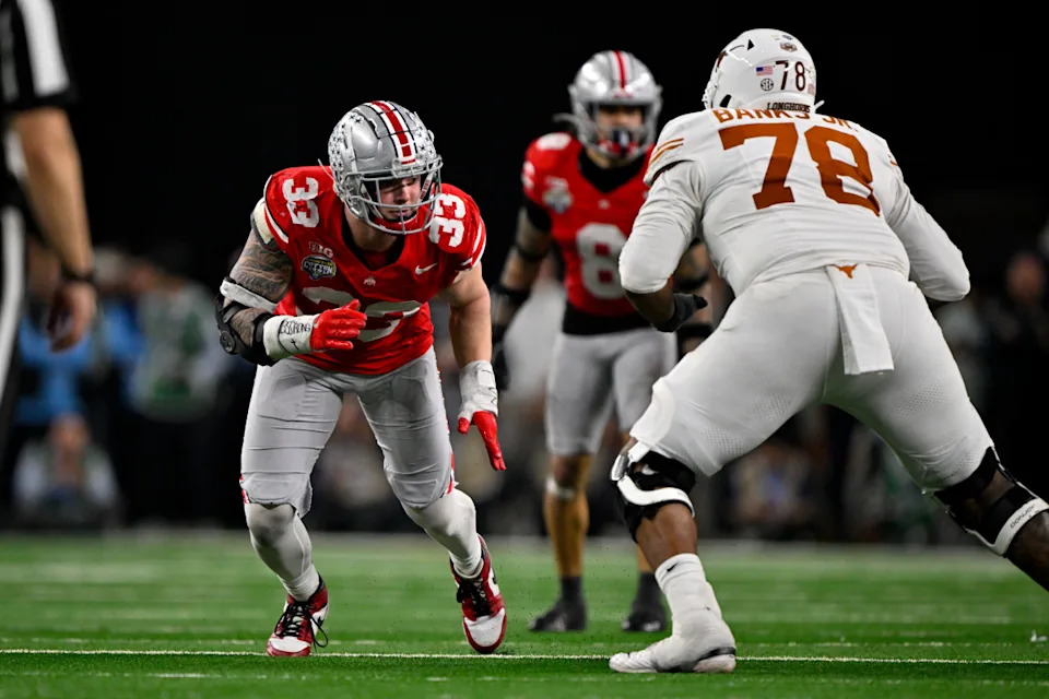 Texas Longhorns offensive lineman Kelvin Banks Jr. (78) blocks Ohio State Buckeyes defensive end Jack Sawyer (33). Mandatory Credit: Jerome Miron-Imagn Images