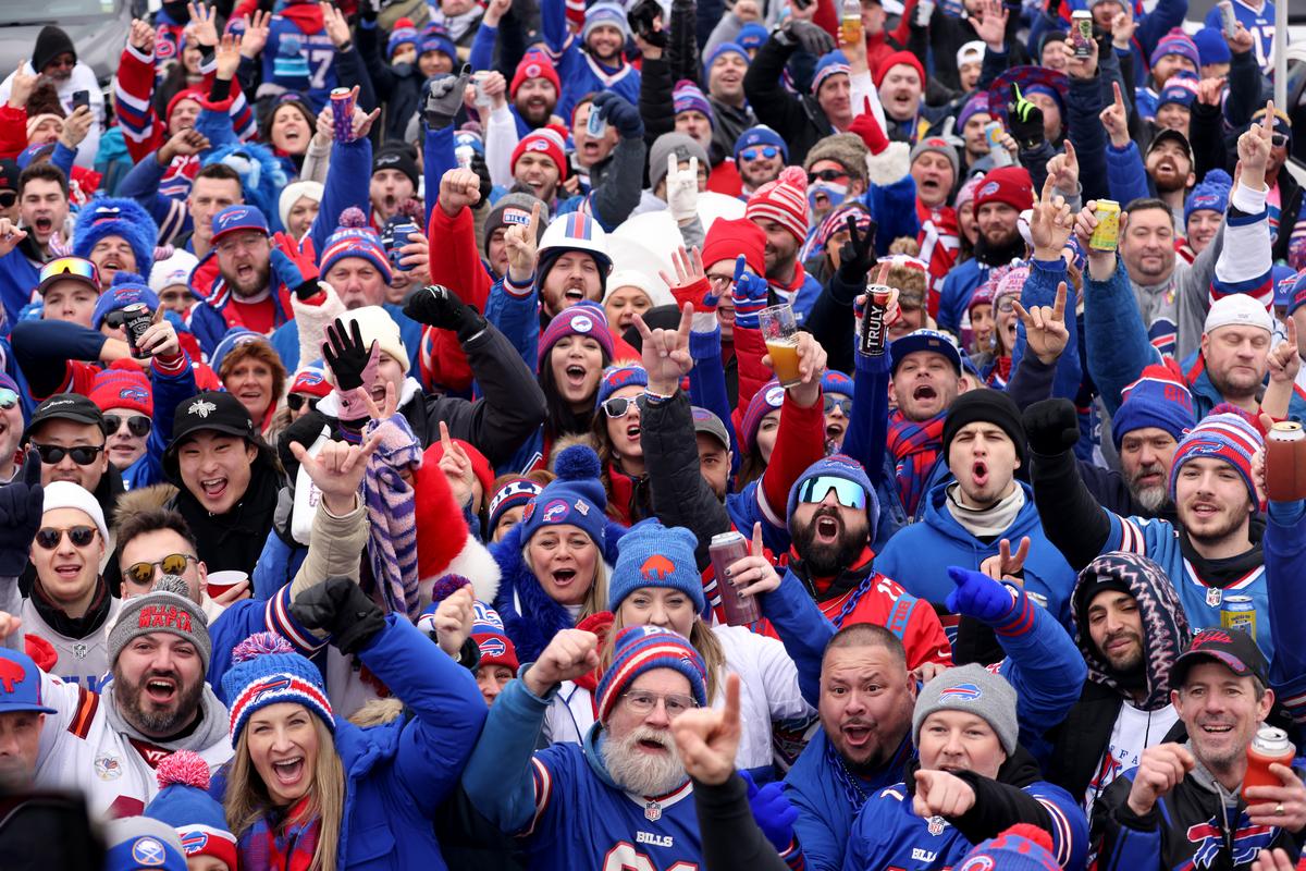 New York, Want To Be An Extra In A Buffalo Bills Movie?