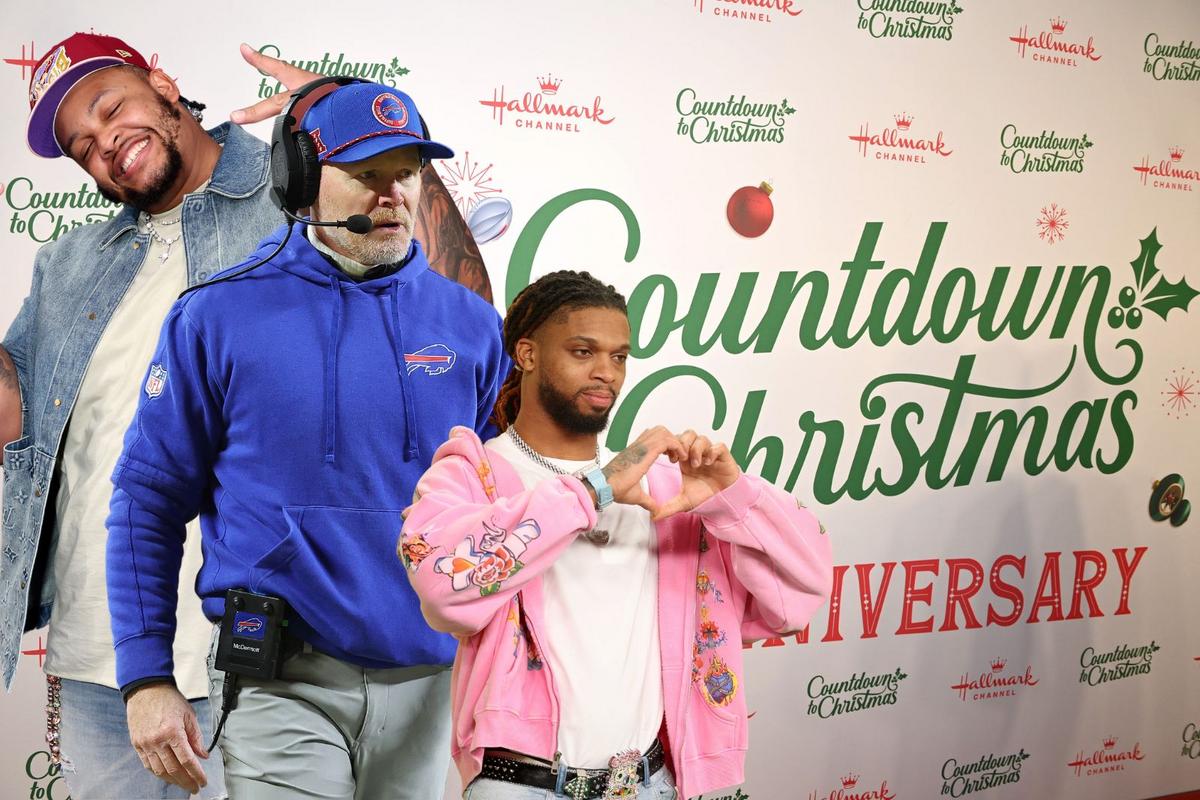 Full List Of Buffalo Bills And Alumni In New Hallmark Movie