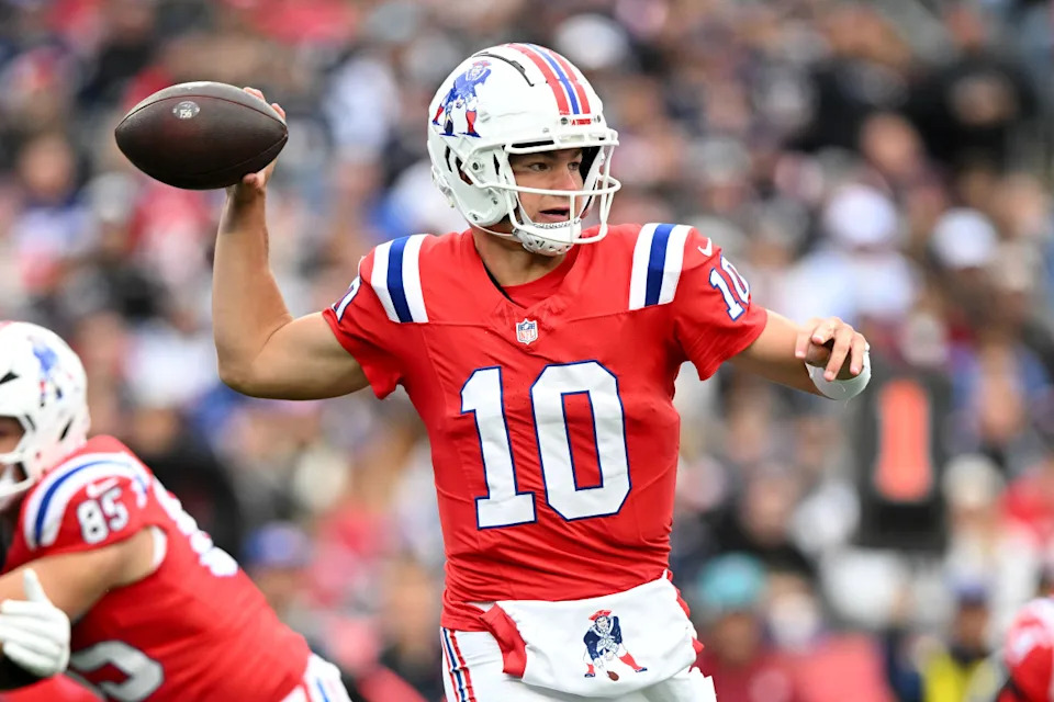 New England Patriots quarterback Drake Maye (10) looks to throw the ball against the Houston Texans during the first half at Gillette Stadium.Gregory Fisher-Imagn Images