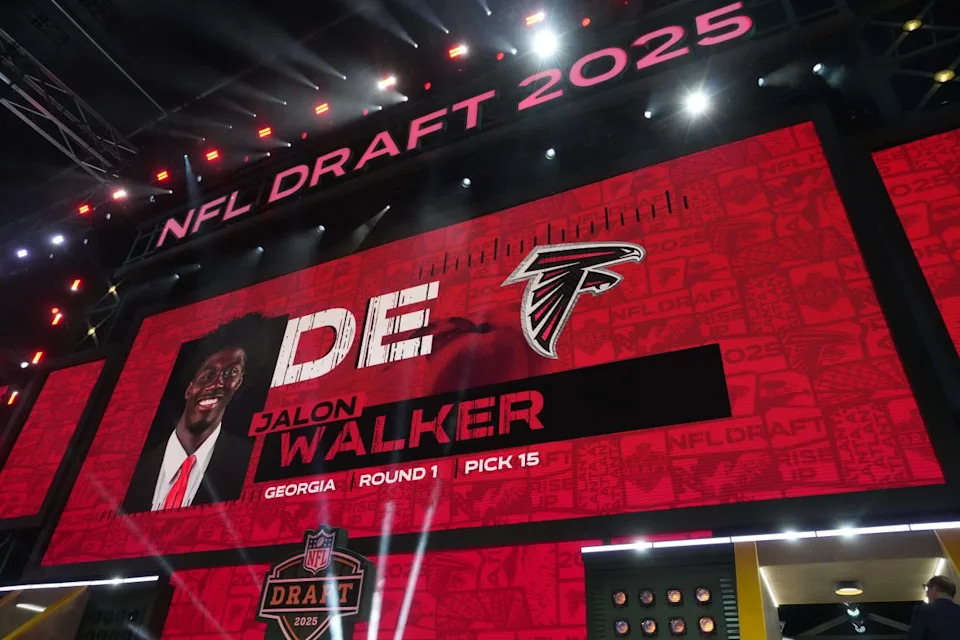Georgia's Jalon Walker's name was displayed when selected by the Atlanta Falcons during the NFL Draft. Kirby Lee-Imagn Images