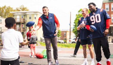 As Mike Vrabel puts his stamp on Patriots, ‘Community Day’ tradition continues