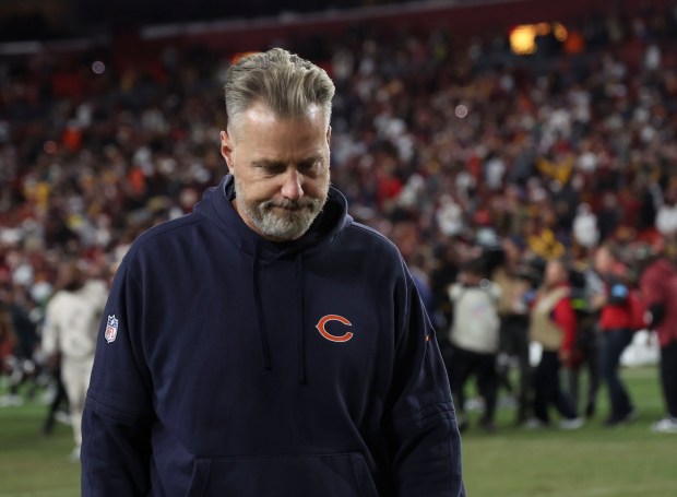 Bears coach Matt Eberflus walks off after the loss to the Commanders on Oct. 27, 2024, at Northwest Stadium in Landover, Md. (Brian Cassella/Chicago Tribune)