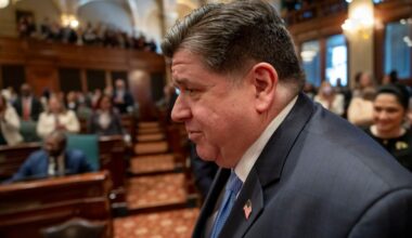 Chicago Bears, Gov. JB Pritzker hire consultants for stadium talks