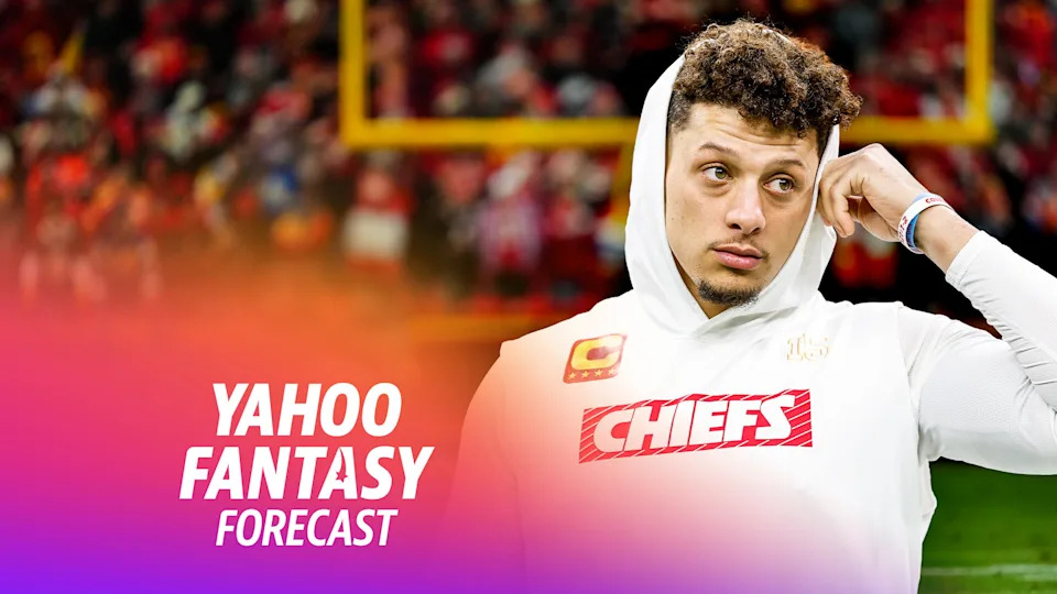 It's a great day to talk ball, and Matt Harmon and Scott Pianowski are here to do just that. In today's episode, Scott unveils his Fantasy Offense Power Rankings, breaking down which teams are poised to deliver in 2025. They also dive into key fantasy questions, including whether Justin Fields is finally set for a breakout season and where rising star Ladd McConkey should be drafted. 