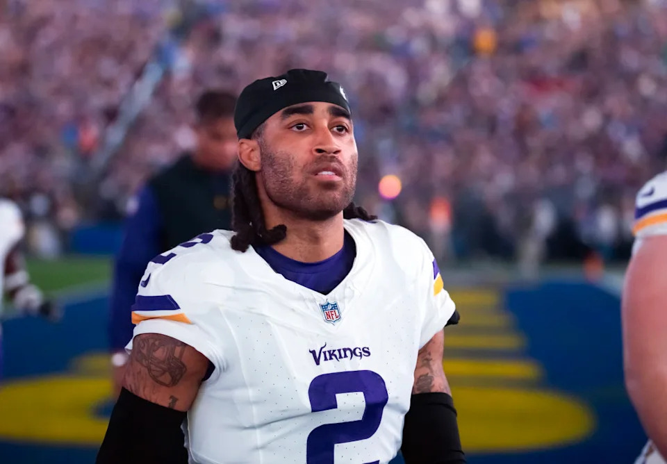 Former Minnesota Vikings CB Stephon Gilmore (2).Mark J&period; Rebilas-Imagn Images