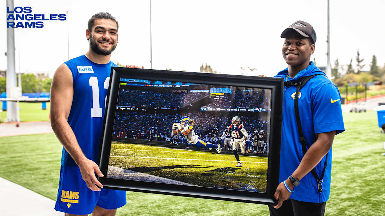 'Air Puka' action shot wins photograph of the year NFL Hall of Fame