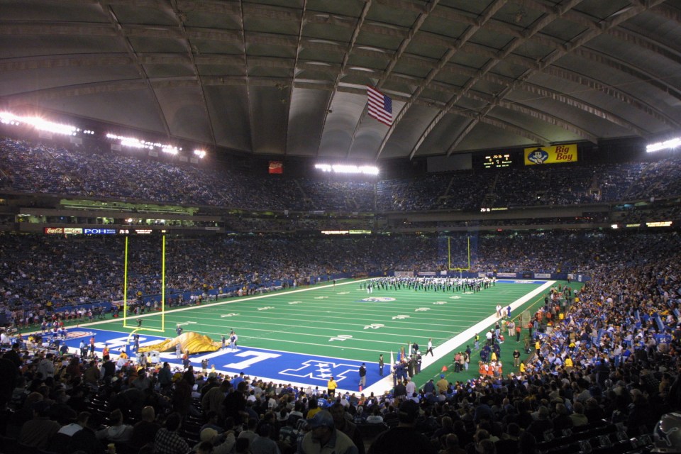 The Silverdome was home to the Detroit Lions from 1975 to 2001