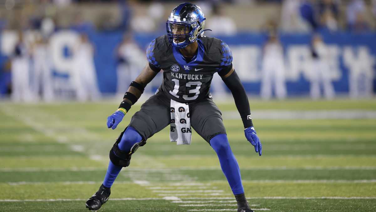 Kentucky's J.J. Weaver gets NFL contract with L.A. Chargers