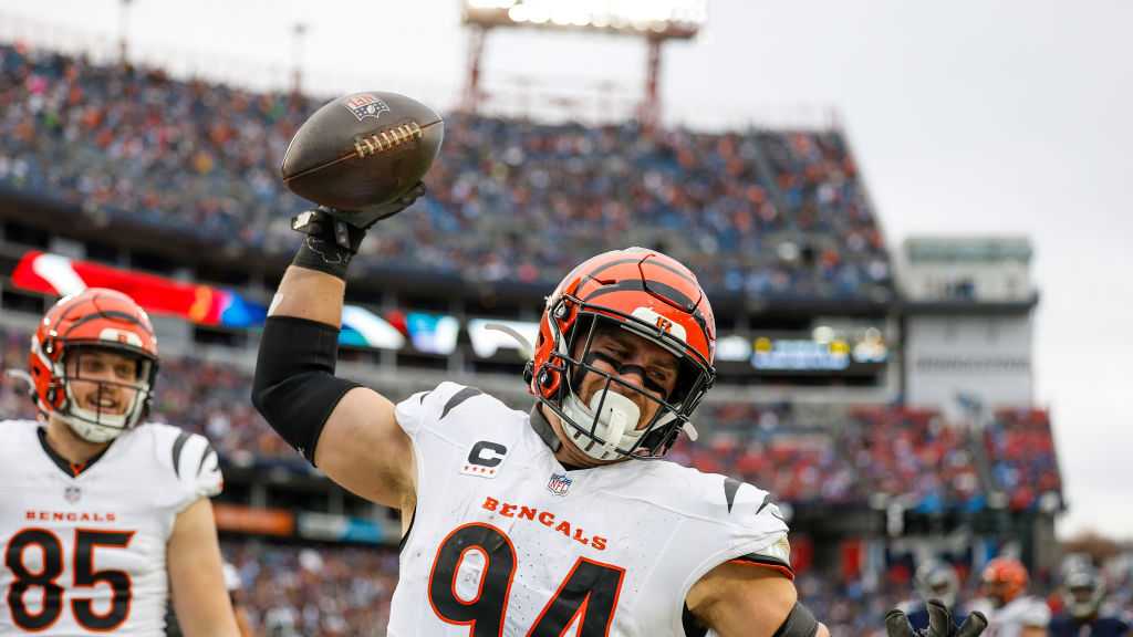 Sam Hubbard reflects on decision to retire, play his entire NFL career in Cincinnati