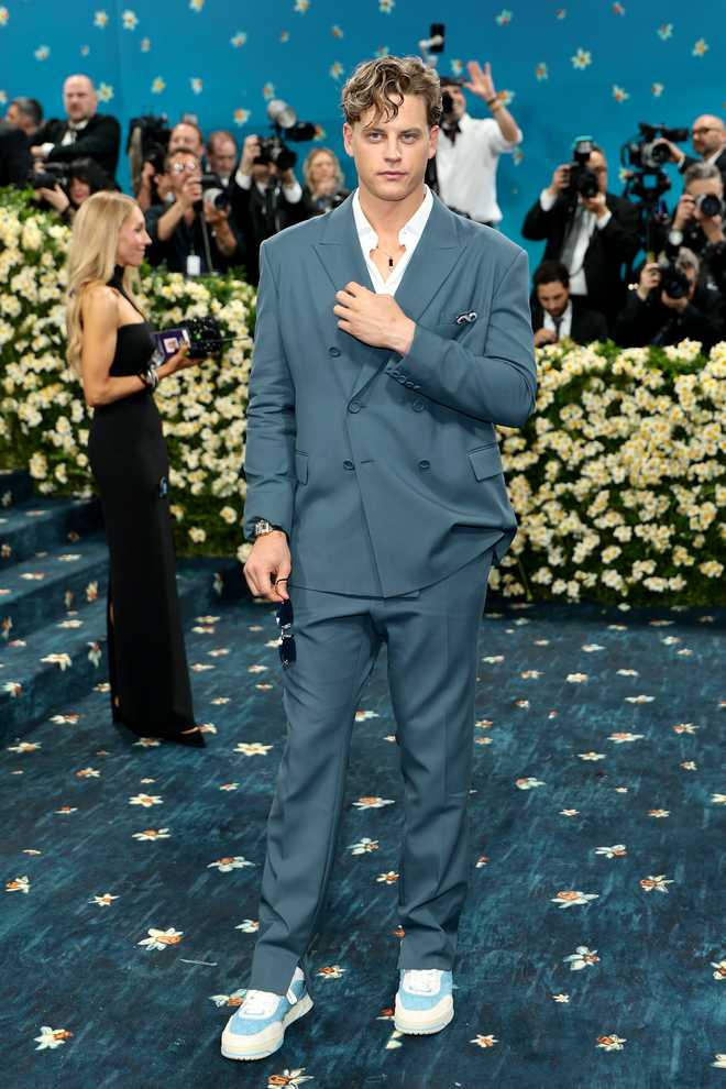 NEW YORK, NEW YORK - MAY 05:  Joe Burrow attends the 2025 Met Gala Celebrating &quot;Superfine: Tailoring Black Style&quot; at Metropolitan Museum of Art on May 05, 2025 in New York City.  (Photo by Dimitrios Kambouris/Getty Images for The Met Museum/Vogue)