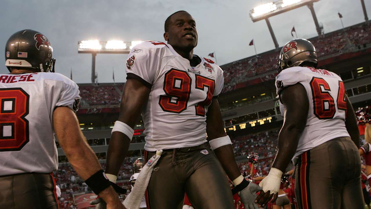 Top Five Sack Seasons in Tampa Bay Buccaneers History