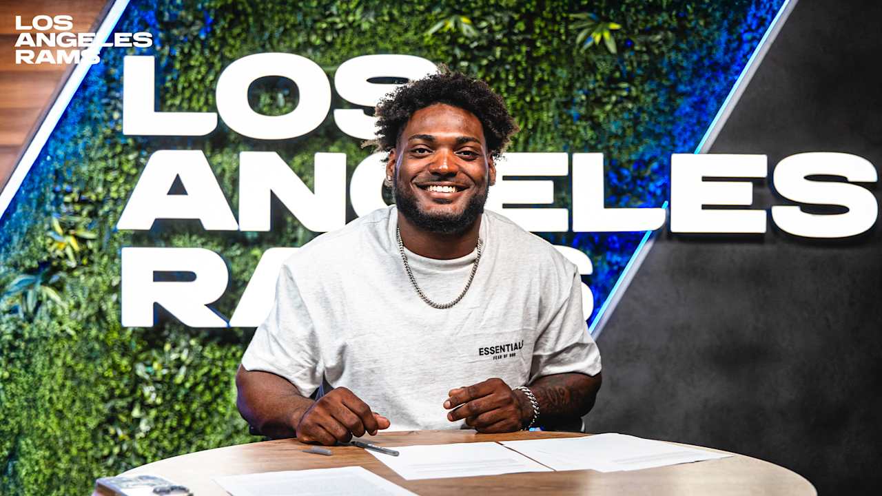 ROOKIE PHOTOS: Rams rookies sign their first NFL contracts - Los Angeles Rams