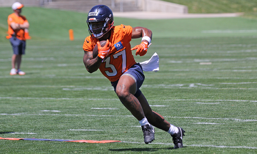 RJ Harvey's burst apparent in full-team work