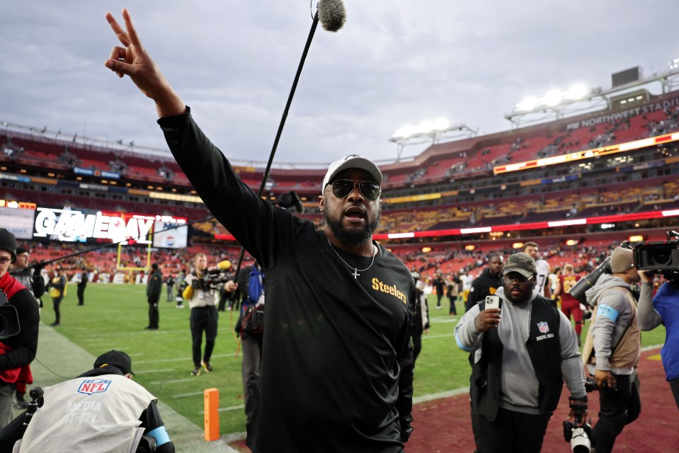 Mike Tomlin of the Pittsburgh Steelers celebrating a win.