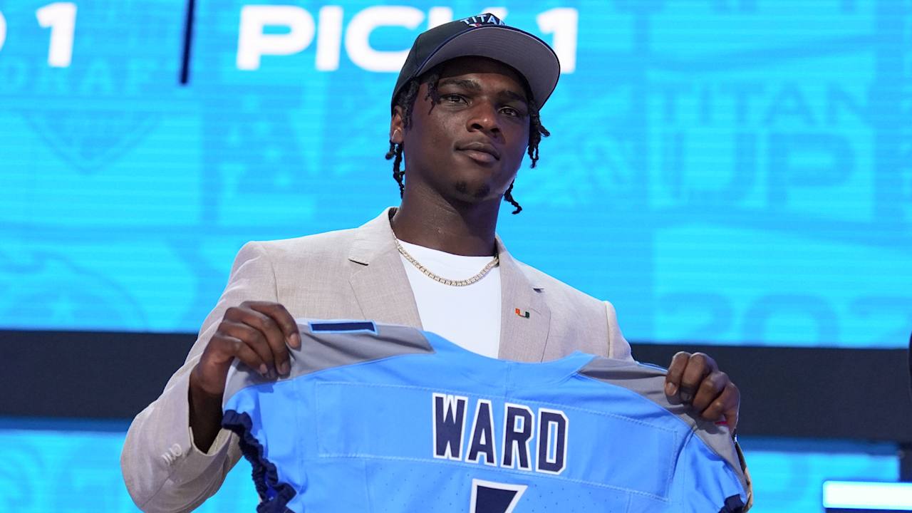 No. 1 overall pick Cam Ward signs rookie contract with Titans 