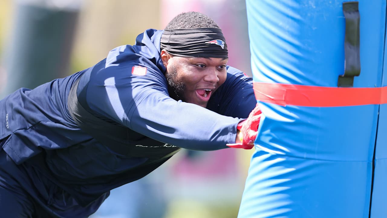 Photos: Patriots Practice During Week 1 of Phase Two - New England Patriots