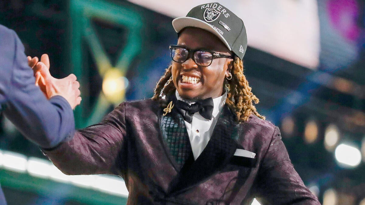 Ashton Jeanty to wear No. 2 for Raiders, same jersey RB wore at Boise State